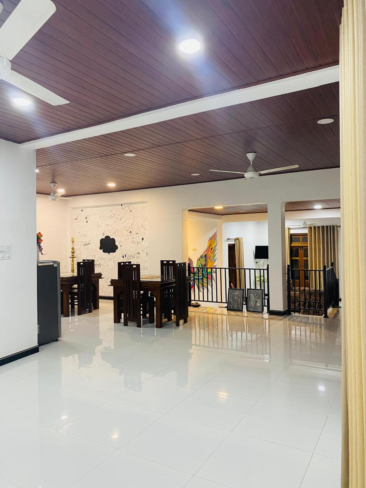 Enara Luxury Stay Katugastota Buitenkant foto